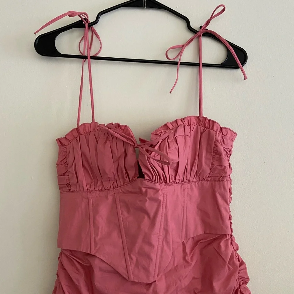 HOST PICK 🎉NWT White Fox Boutique Not Too Far Coral Mini Dress - Picture 3 of 12